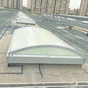 圆拱型采光天窗